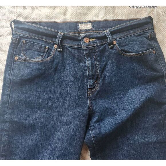 13 Levi's 515 capri jeans - Picture 4 of 7